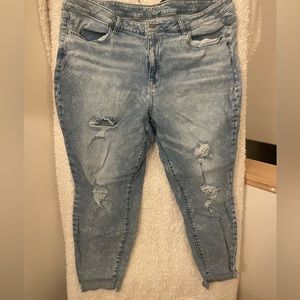 Maurice’s skinny stretchy  distressed jeans size 24